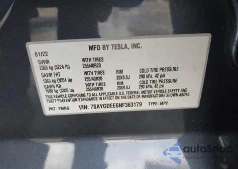2022 Tesla Model Y Long Range Dual Motor All-Wheel Drive z USA, uszkodzony, nr VIN 7SAYGDEE6NF363179